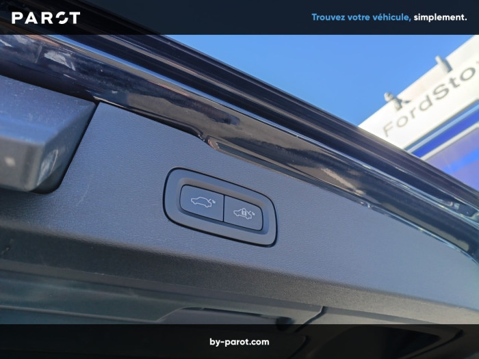 Volvo V60 B4 197 ch Geartronic 8 Plus