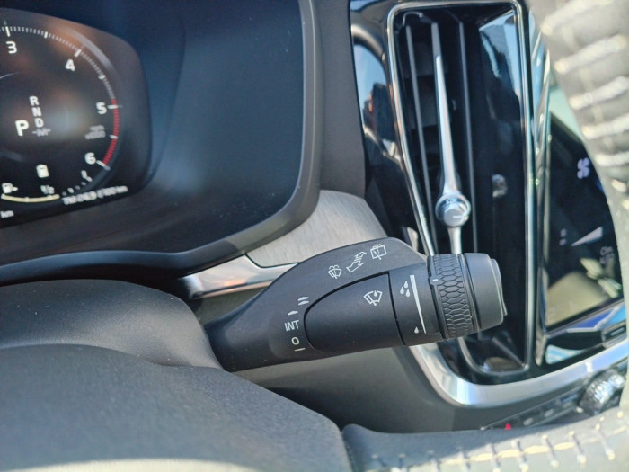 Volvo V60 B4 197ch Plus Geartronic 8