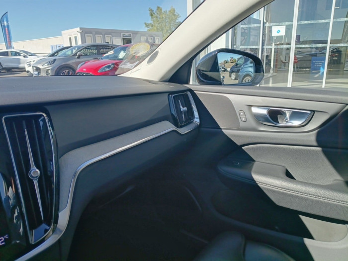 Volvo V60 B4 197ch Plus Geartronic 8