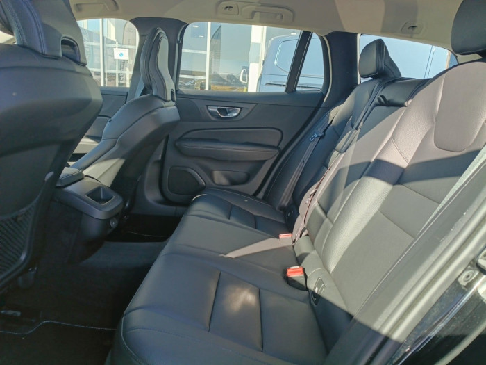 Volvo V60 B4 197ch Plus Geartronic 8