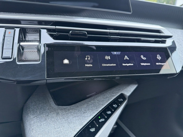 Peugeot 5008 Hybrid 145 ch e-DCS6 Allure