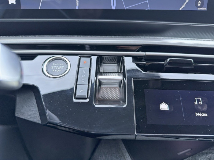Peugeot 5008 Hybrid 145 ch e-DCS6 Allure