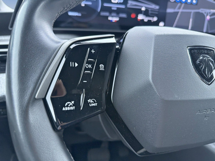 Peugeot 5008 Hybrid 145 ch e-DCS6 Allure