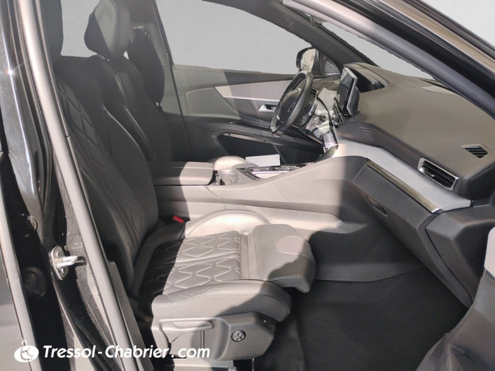 Peugeot 5008 Hybrid 136 e-DCS6 GT