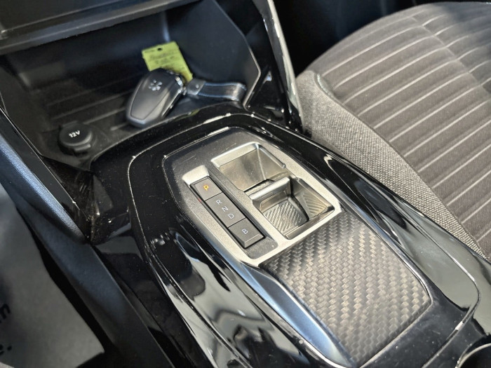 Peugeot 208 ELECTRIQUE 50 kWh 136ch E-Style