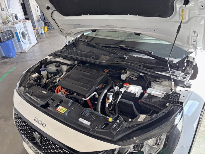 Peugeot 208 ELECTRIQUE 50 kWh 136ch E-Style
