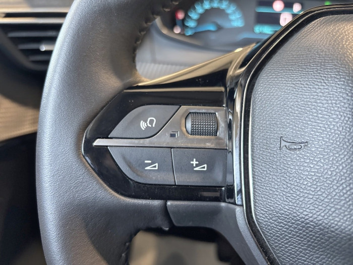 Peugeot 208 ELECTRIQUE 50 kWh 136ch E-Style