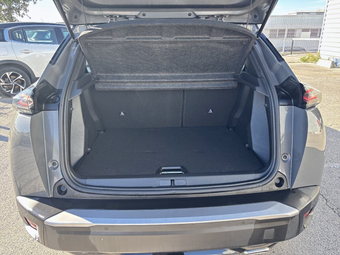 Peugeot 2008 PureTech 130 S&S EAT8 GT