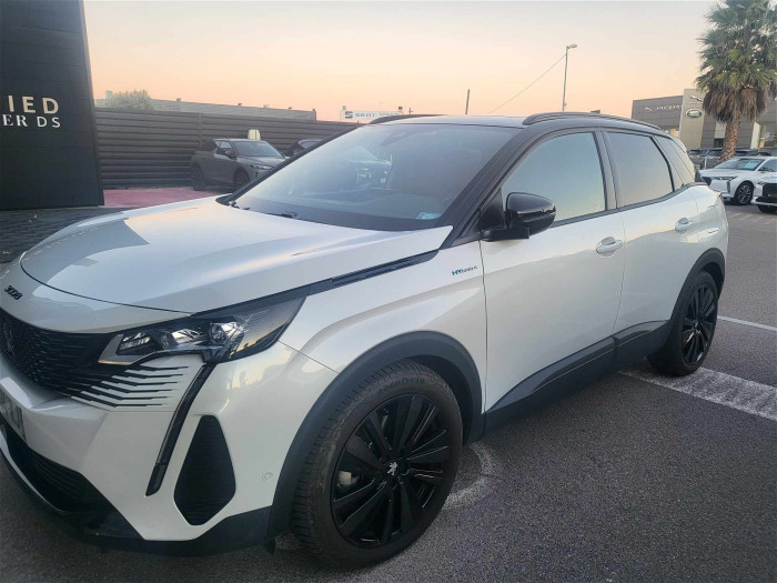 Peugeot 3008 Hybrid4 300 e-EAT8 GT Pack