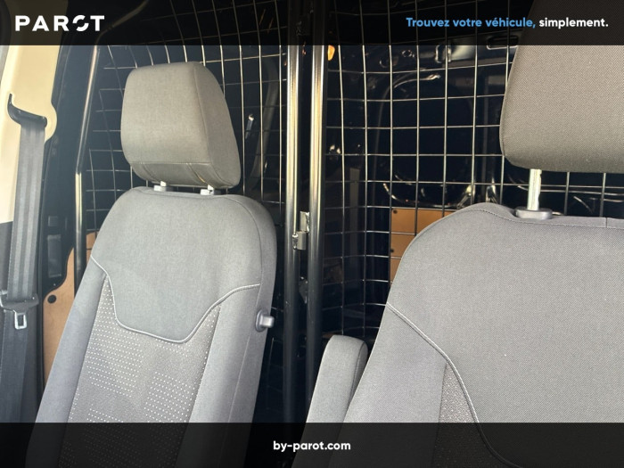 Ford TRANSIT COURIER FOURGON FGN 1.0 E 100 BV6 TREND