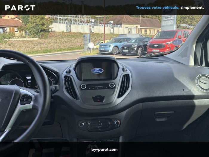 Ford TRANSIT COURIER FOURGON FGN 1.0 E 100 BV6 TREND