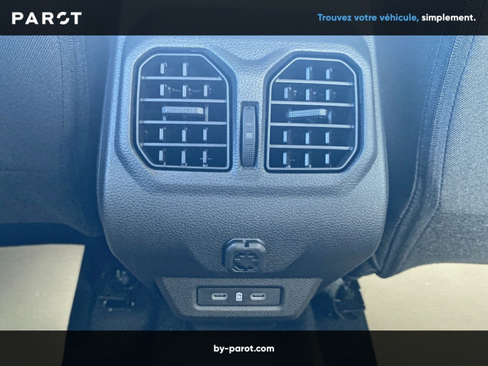Dacia BIGSTER Mild Hybrid 140 Expression
