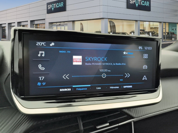 Peugeot 2008 Hybrid 136 e-DCS6 Style