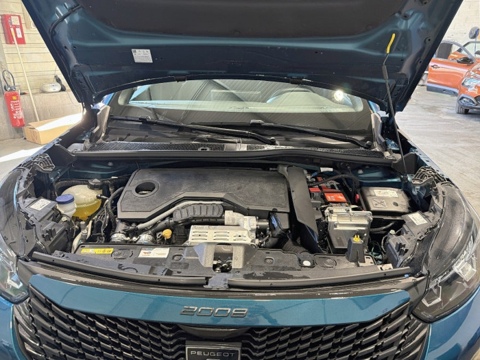 Peugeot 2008 Hybrid 136 e-DCS6 Style
