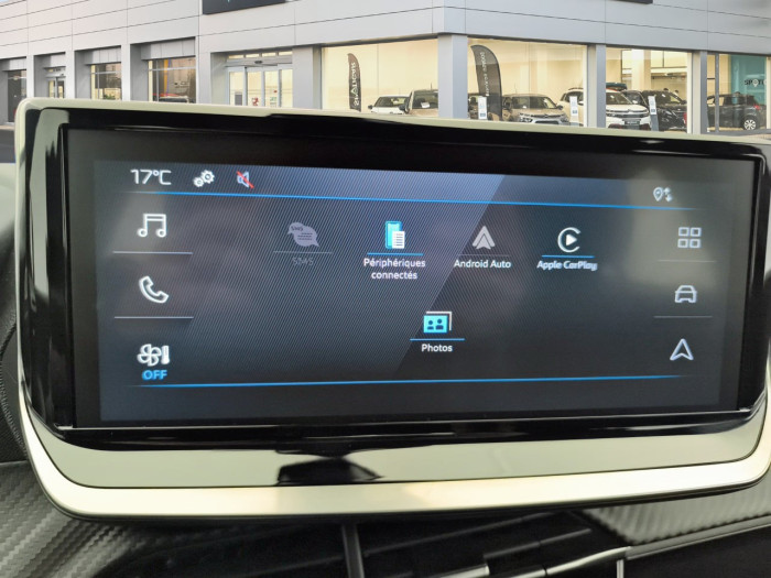 Peugeot 2008 Hybrid 136 e-DCS6 Style
