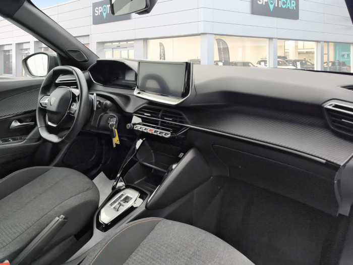 Peugeot 2008 Hybrid 136 e-DCS6 Style