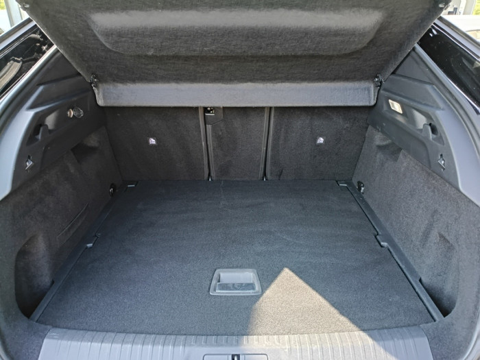 Peugeot 3008 Plug-in Hybrid 195 e-DCS7 GT