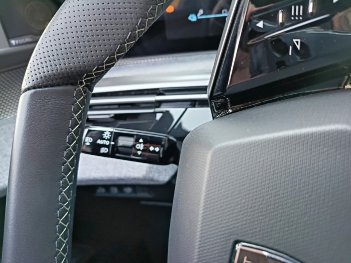 Peugeot 3008 Plug-in Hybrid 195 e-DCS7 GT