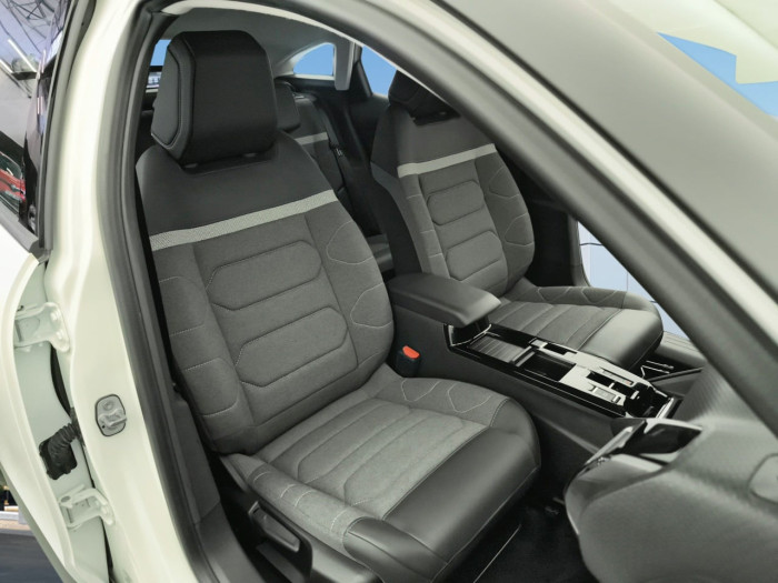 Citroën C4 PureTech 130 S&S EAT8 Feel Pack
