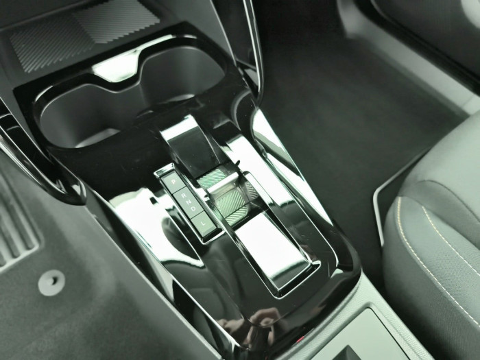 Citroën C3 AIRCROSS Hybride 136 ch Aut Plus