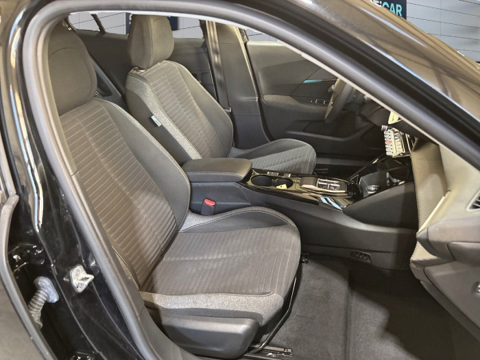 Peugeot 2008 ELECTRIQUE 136 ch Style