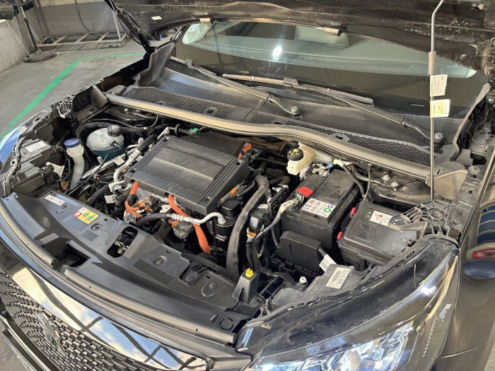 Peugeot 2008 ELECTRIQUE 136 ch Style