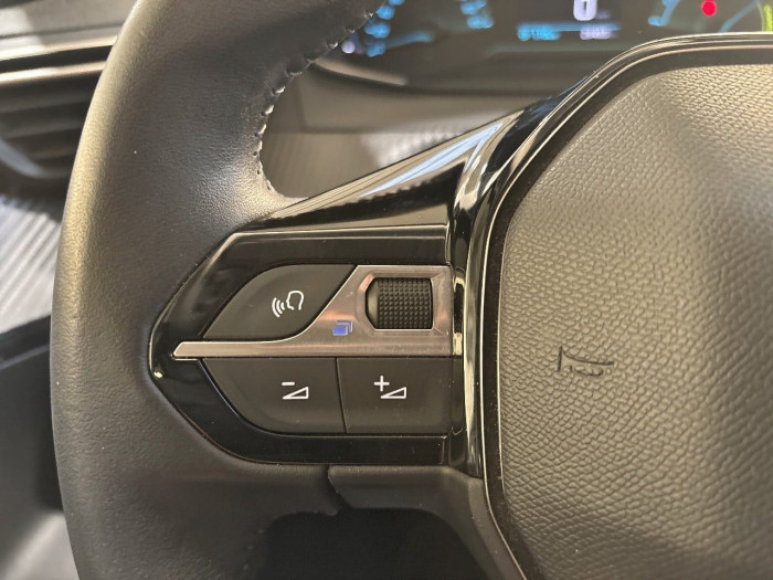 Peugeot 2008 ELECTRIQUE 136 ch Style