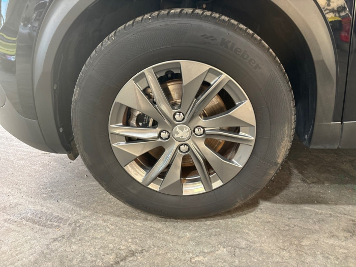 Peugeot 2008 ELECTRIQUE 136 ch Style