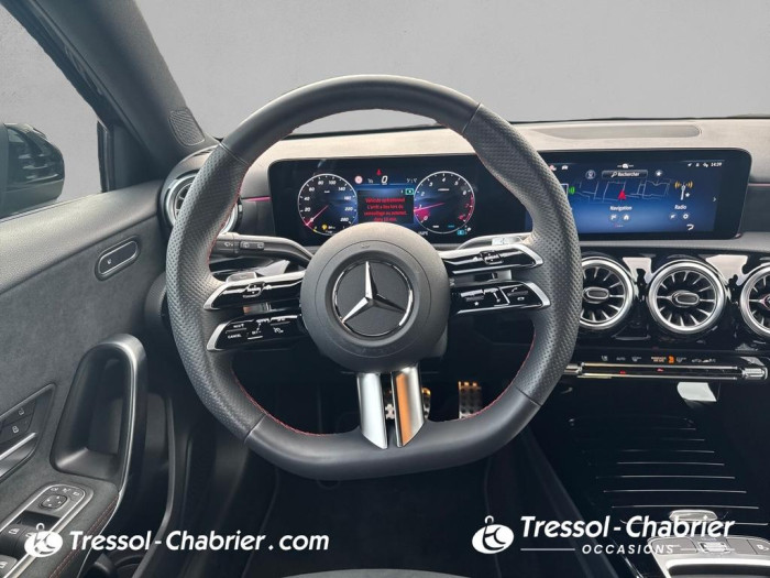 Mercedes CLASSE A BERLINE 200 7G-DCT AMG Line