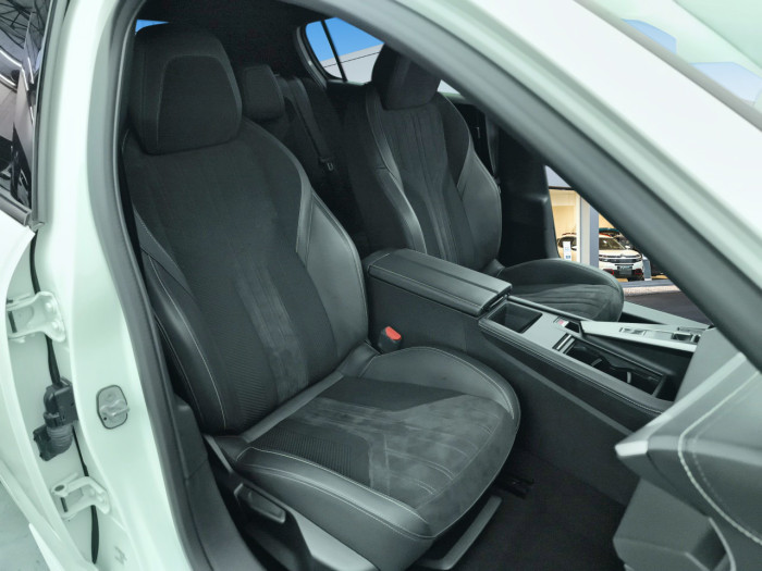 Peugeot 308 PureTech 130ch S&S EAT8 GT