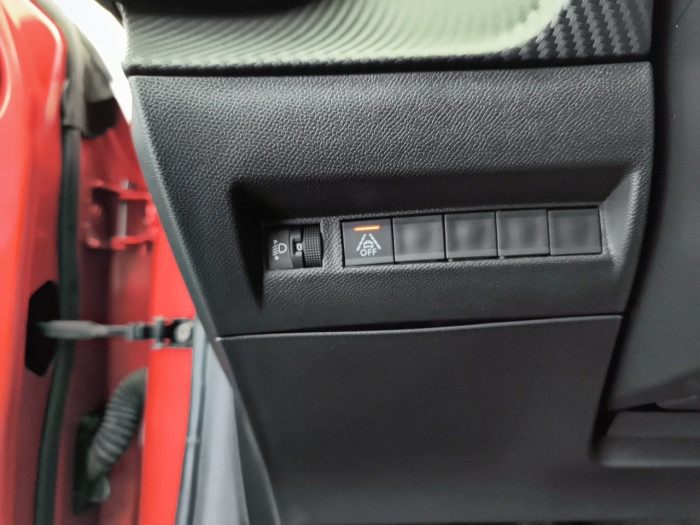 Peugeot 208 PureTech 100 S&S BVM6 Allure