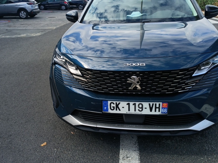 Peugeot 3008 Puretech 130ch S&S EAT8 Allure Pack