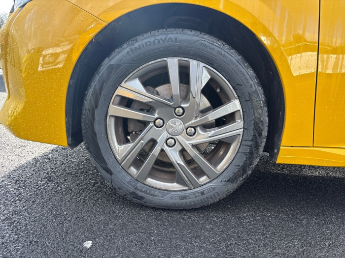Peugeot 208 PureTech 100 S&S BVM6 Style