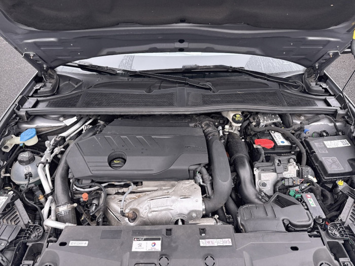 Peugeot 308 SW PHEV 180 e-EAT8 Allure