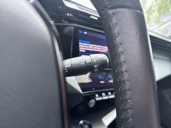 Peugeot 308 SW PHEV 180 e-EAT8 Allure