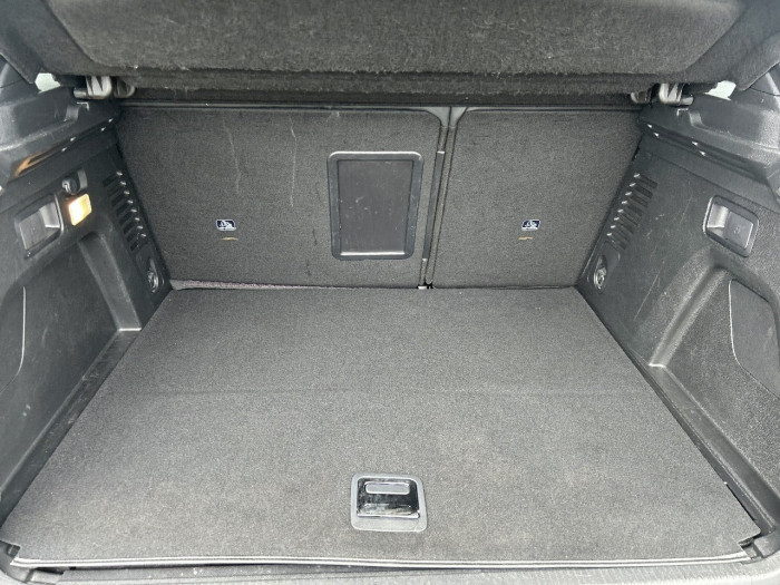 Peugeot 3008 Hybrid 180 e-EAT8 Allure Pack