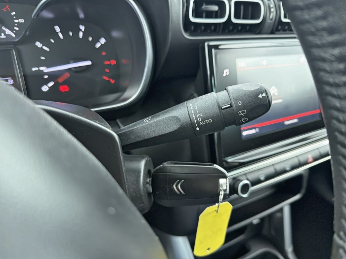 Citroën C3 AIRCROSS BlueHDi 100 BVM5 Shine