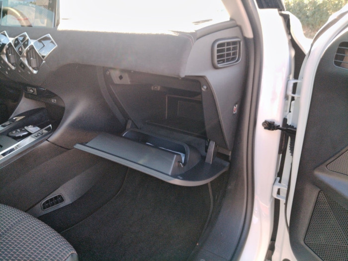 DS DS 3 Hybride 136 e-DCT6 Etoile