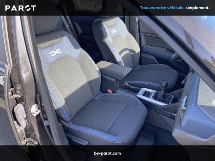 Dacia BIGSTER Mild Hybrid 140 Expression