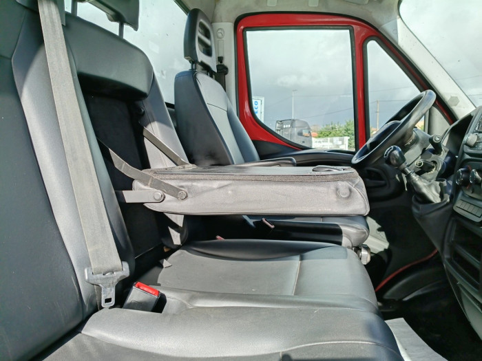 IVECO Daily CCb 35C12 Empattement 3750 Tor