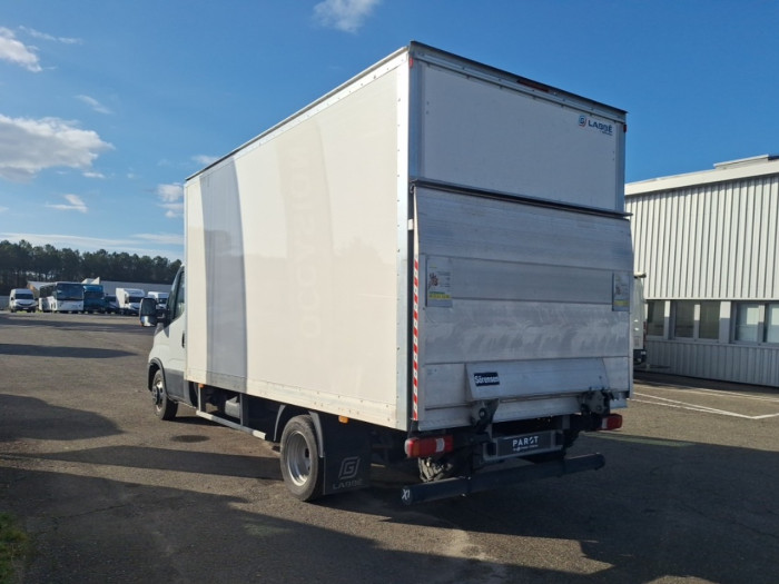 IVECO Daily CCb 35C16H3.0 empattement 4100