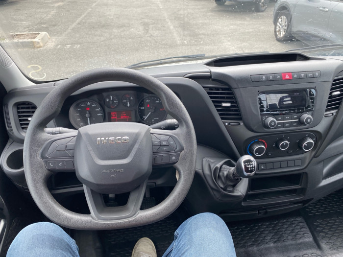 IVECO Daily CCb 35C16H empattement 3450 3.0 Tor