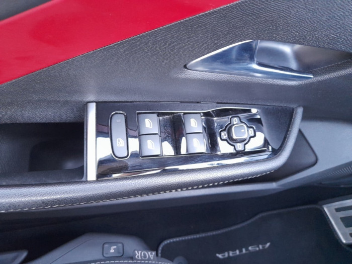 Opel Astra Hybrid 180 ch BVA8 GS Line