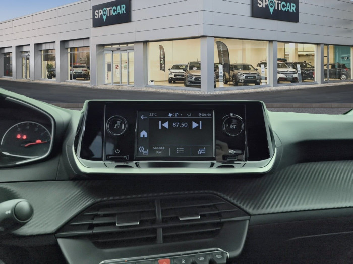 Peugeot 208 PureTech 75 S&S BVM5 Like