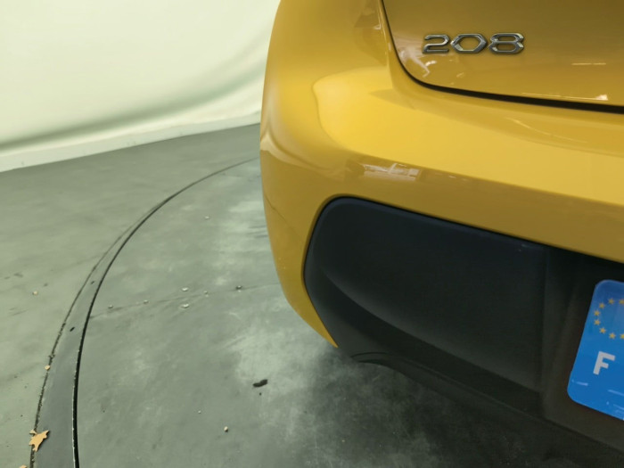 Peugeot 208 PureTech 75 S&S BVM5 Like