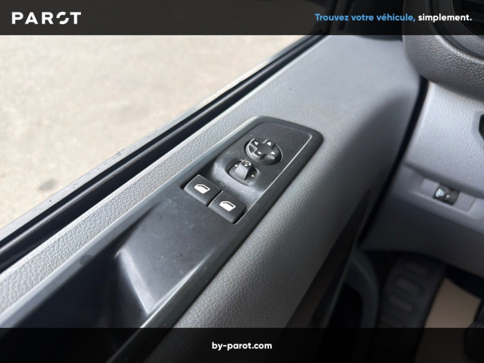 Peugeot EXPERT FOURGON FGN TOLE STANDARD 1.5 BLUEHDI 120 S&S BVM6 ASPHALT