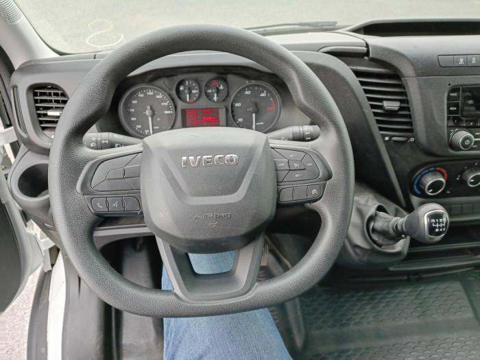 IVECO Daily CCb 35C16H empattement 4100 3.0