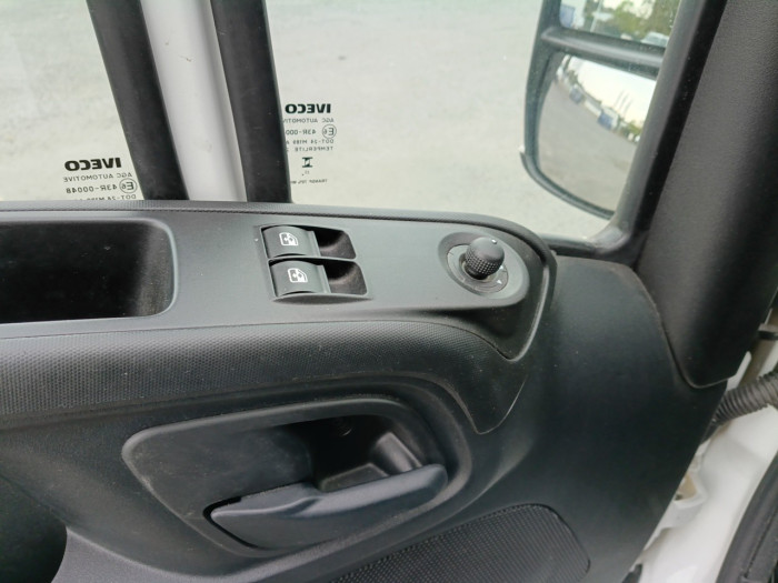 IVECO Daily CCb 35C16H empattement 4100 3.0