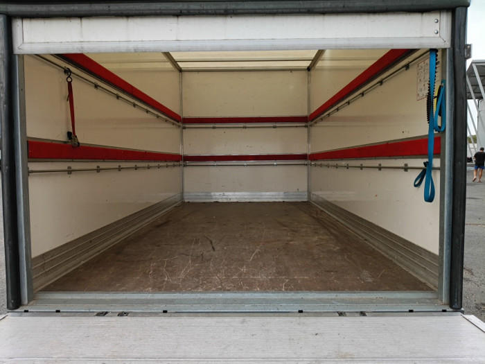 IVECO Daily CCb 35C16H empattement 4100 3.0