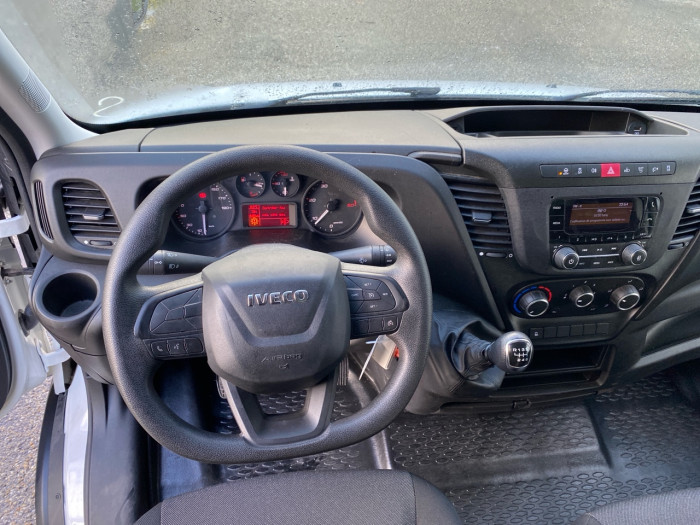IVECO Daily CCb 35C16H empattement 4100 3.0